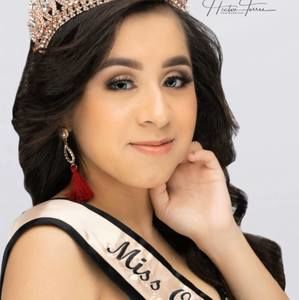 Meet your Posher, Anahi